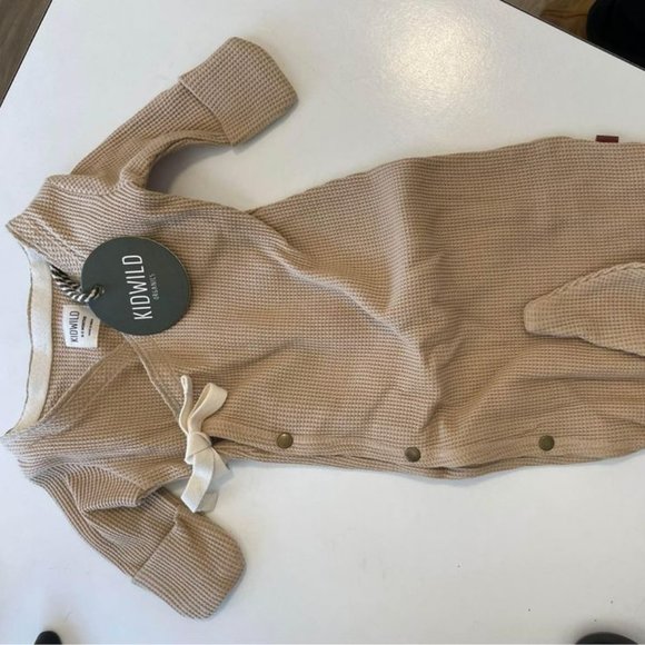 Baby waffle gown - BNWT - kid wild - Picture 1 of 1